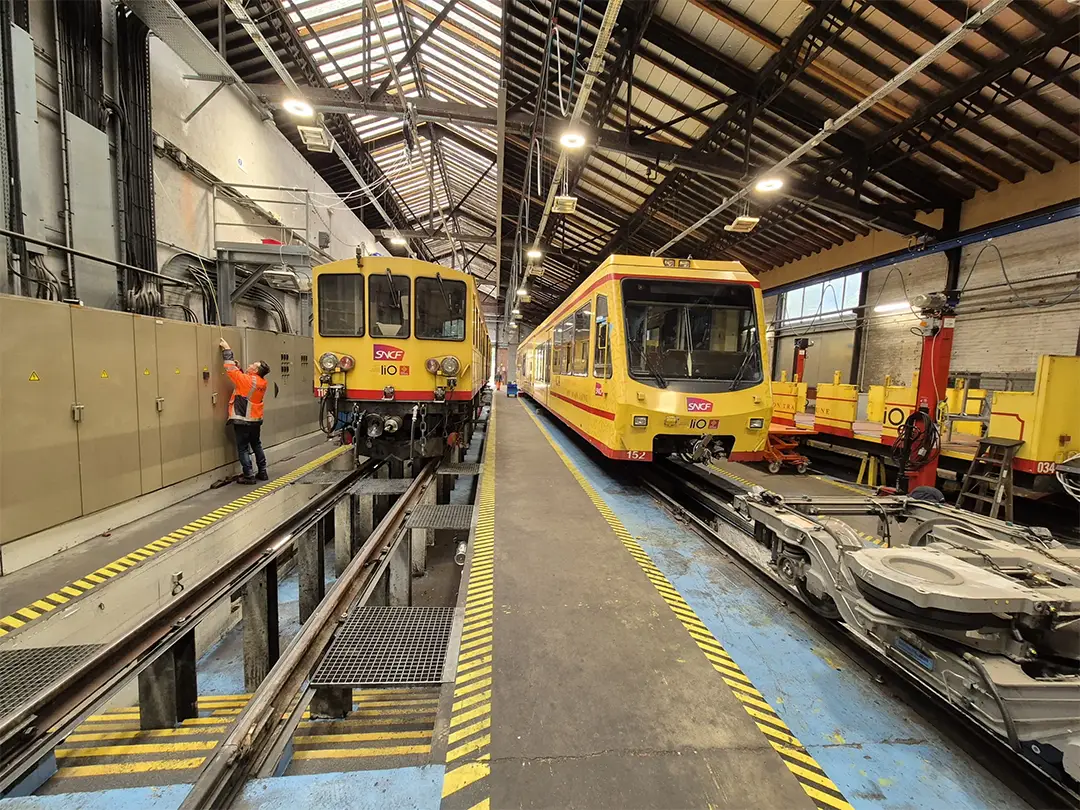 train_jaune-recize Intervention Symbiose Technologies Train Jaune